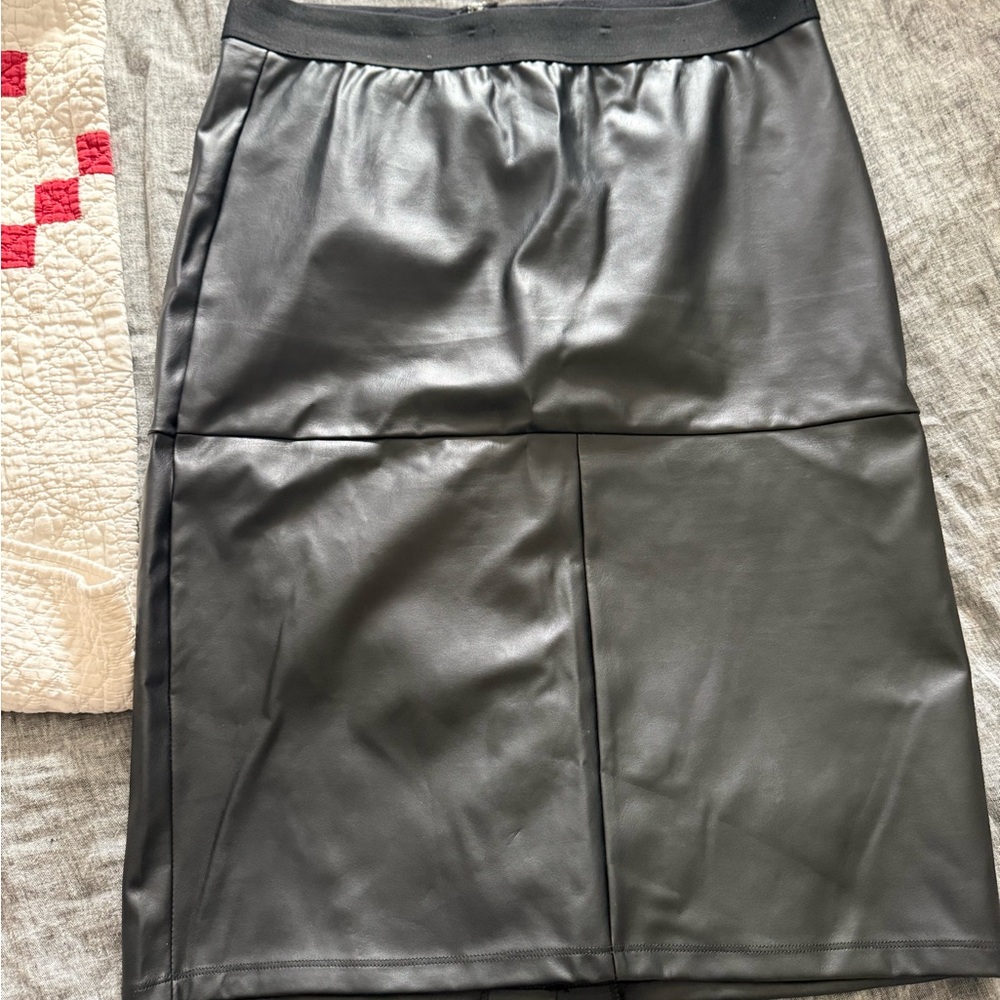 Michael Kors Black Leather Pencil Skirt